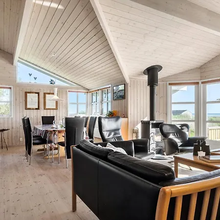 Four-bedroom In Ørsted