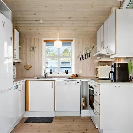 Four-bedroom In Σπίτι διακοπών Ørsted