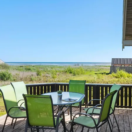 Four-bedroom In Σπίτι διακοπών