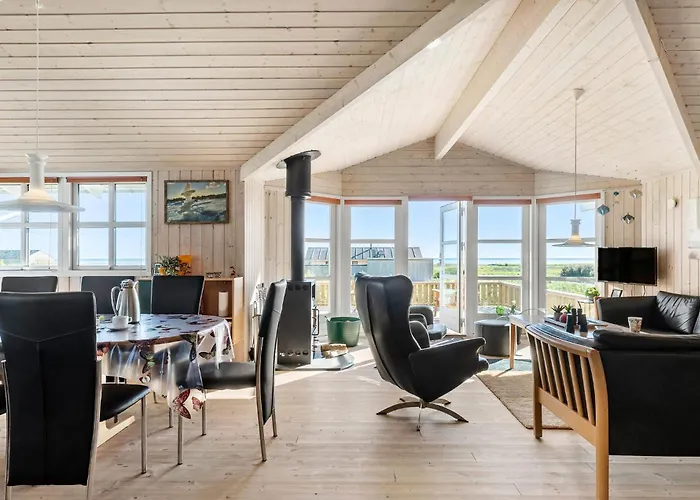 Semesterbostad Four-bedroom In *