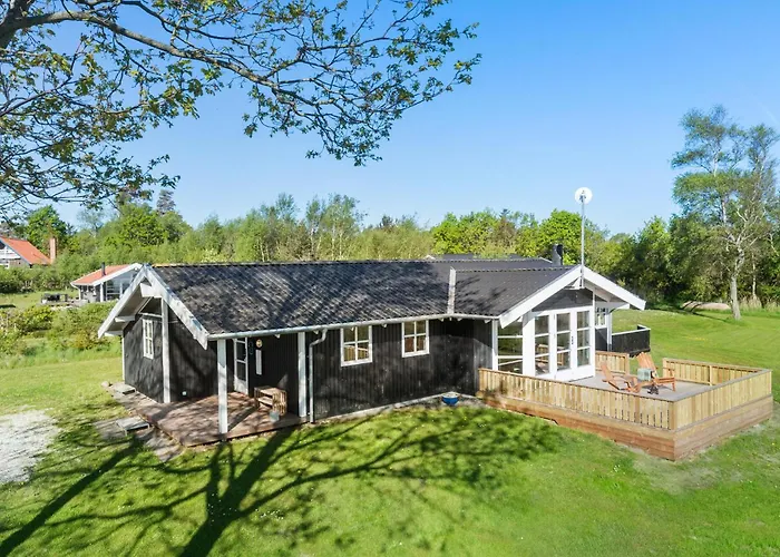 Semesterbostad Four-bedroom In Ørsted
